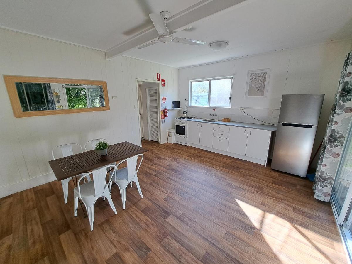 Castaways Moreton Island Bulwer ภายนอก รูปภาพ